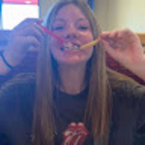 Meet your Posher, Eva